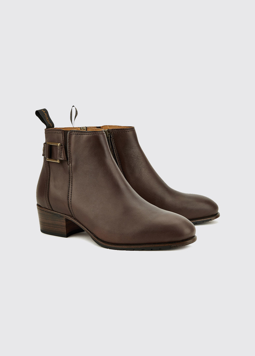 R.M.Williams Shoes for Women, Online Sale up to 28% off